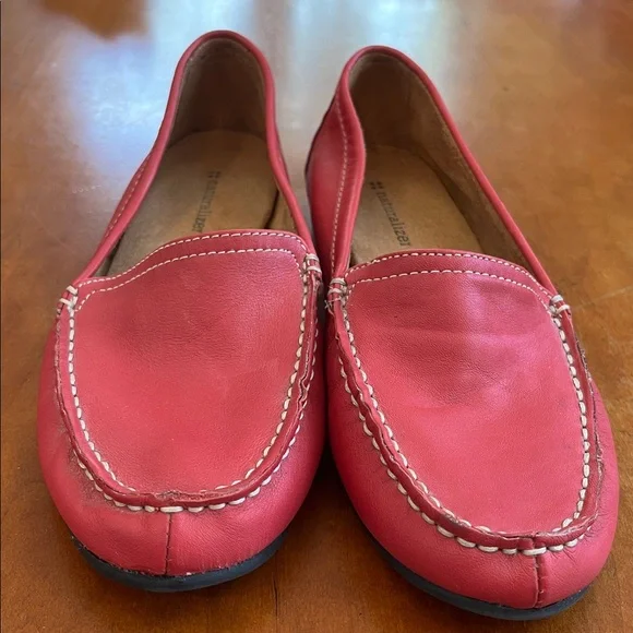 Naturalizer Simmons Coral Pink Leather Loafers w/Cushioned Suede Insoles. 7.5W - Picture 10 of 10